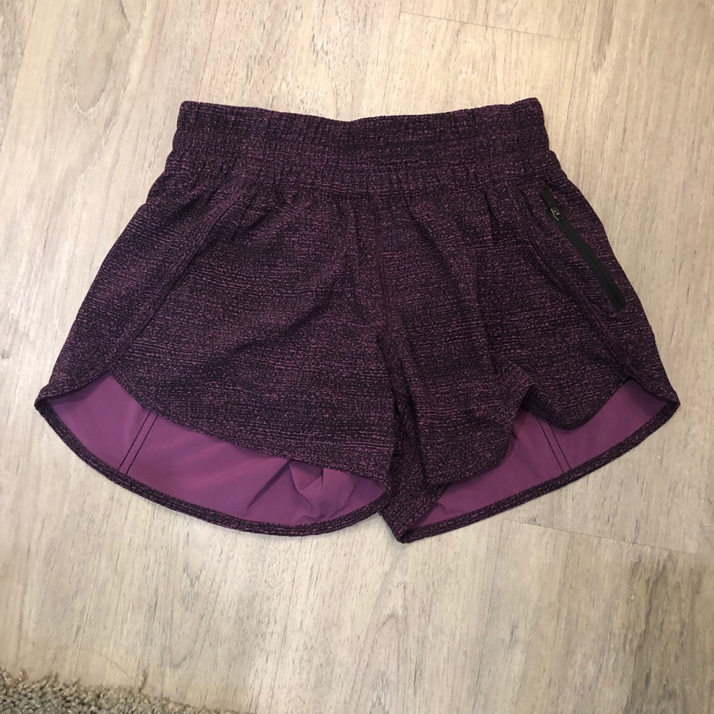Lululemon Tracker Shorts size 6